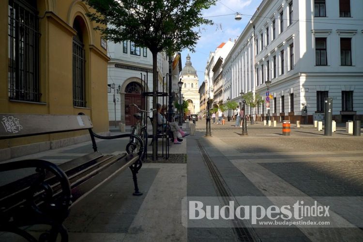 Zrínyi utca, Budapest